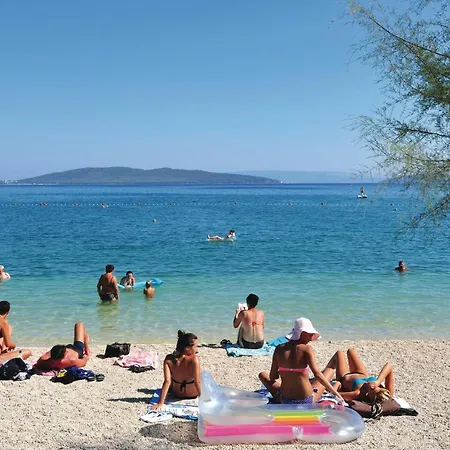 Lovely In Kastel Stari With Kitchen Kastela
