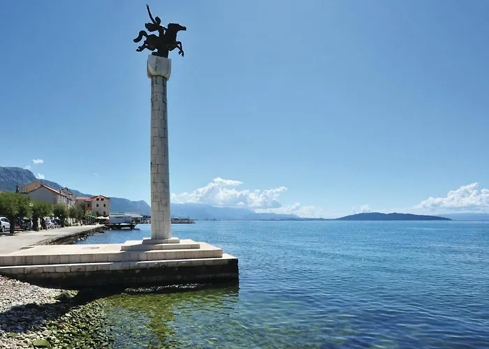 Amazing In Kastel Stari Lejlighed